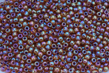 TOHO™ / Round / 11/0 / Inside-Color Rainbow Hyacinth / Opaque Purple-Lined / 10g / ~1100szt