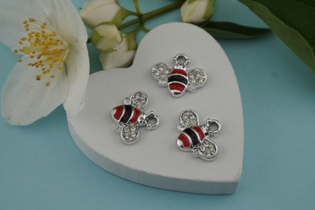 Pszczoła z cyrkoniami / czerwony / srebrny / zawieszka / 12,8x15mm / metal / 1szt