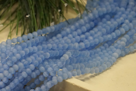 Kocie oko / kula matowa / 4mm / fioletowo-niebieski / ok 90 szt / 1 sznur