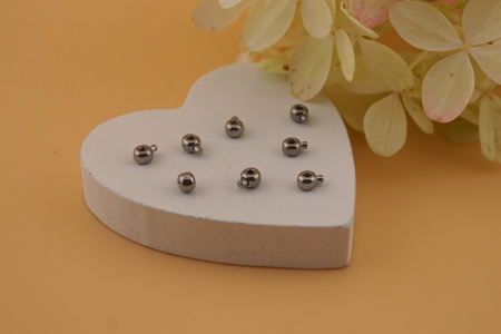 Zaciski ozdobne / stal chirurgiczna / 3,5mm / kolor srebrny/ 4szt