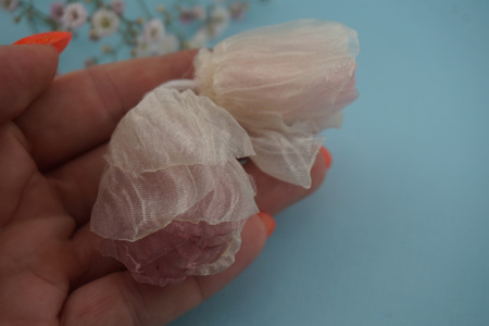 Kwiatek ozdobny / organza / biało - rózowy / ok 35mm / zestaw 2szt