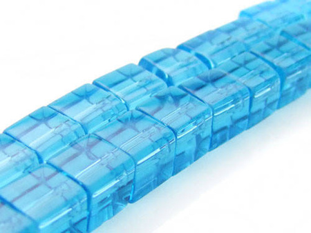 Koraliki szklane transparentne, kostka 4mm, 80szt, kolor błękitny