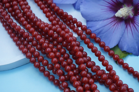 Agat czerwony barwiony / kula / 6mm / sznur / około 60szt