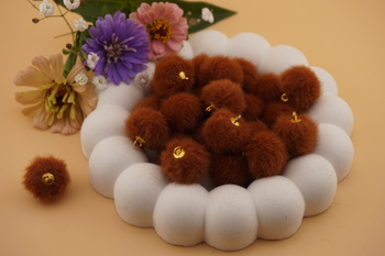 Pomponik / zawieszka / 18mm / czekoladowy /1szt