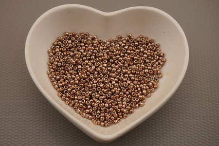 TOHO™ / Round / 11/0 / Permafinish / Galvanized Almond / 10g / ~1100szt