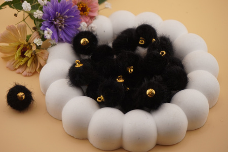 Pomponik / zawieszka / 15mm / czarny /1szt