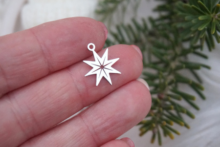 Gwiazdka / zawieszka / stal chirurgiczna / 14x16mm / srebrny / 1szt