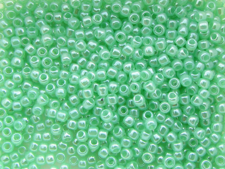 TOHO™ / Round 11/0 / Ceylon / Celery / 10g / ~1100szt