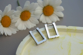 Kolczyki prostokąt / stal chirurgiczna / 12x17,5mm / srebrny / 2szt