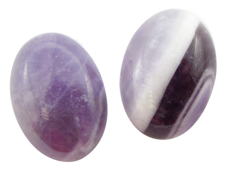 Ametyst kaboszon owal 13x18mm / kolor fioletowy, wrzosowy, biały / 1szt