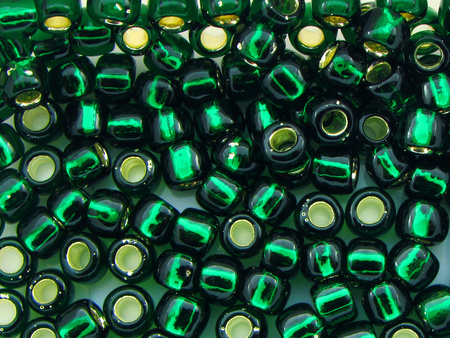 TOHO™ / Round 6/0 / Silver Lined / Green Emerald / 10g / ~160szt