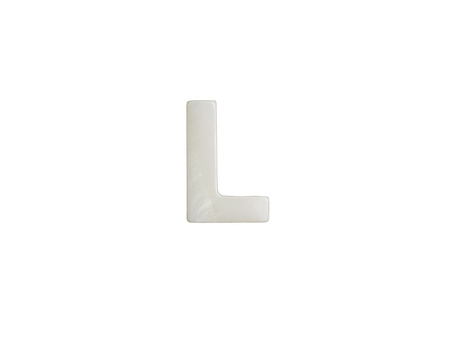 Literka L / perła słodkowodna / przekładka / biały / 12x8mm / otwór 0.4mm / 1szt