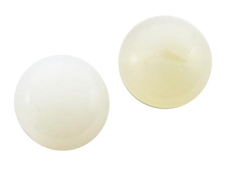 Agat kaboszon koło 20mm / kolor mleczny, kremowy / 1szt