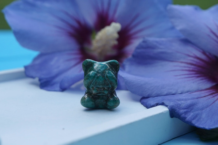 Jadeit zielony / Miś / przekładka / 13x17mm /1szt