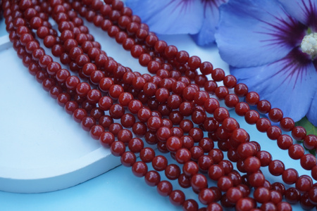 Agat czerwony barwiony / kula / 6mm / sznur / około 60szt