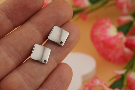 Sztyfty romby / stal chirurgiczna / 14mm / srebrny / 2szt