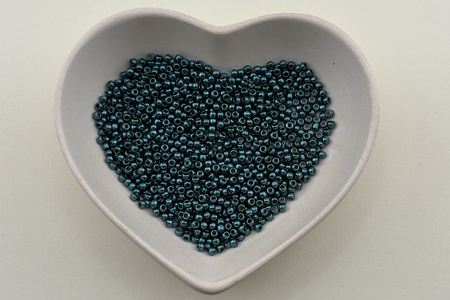 TOHO™ / Round / 11/0 / Higher-Metallic Teal Hematite / 10g