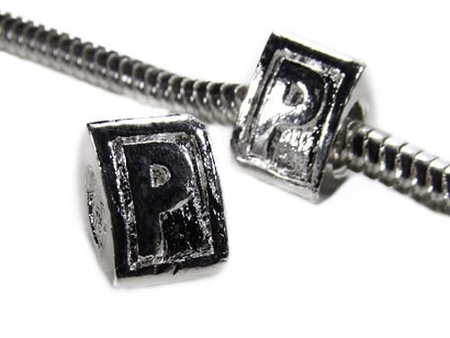 Przekładka ozdobna, modułowa / posrebrzana / literka P/ 10x10x7mm / otwór 5mm / 1szt