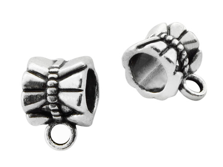 Krawatka z uchwytem, kokardka 7x7mm / kolor srebrny / otwór 4.5mm / uchwyt 1.5mm / 1szt