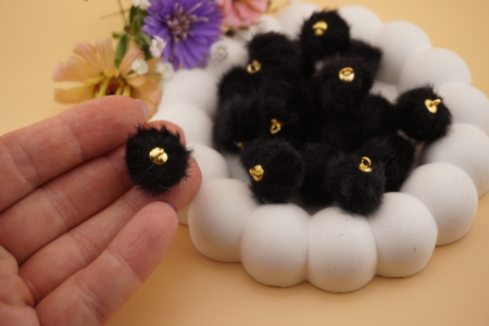 Pomponik / zawieszka / 18mm / czarny /1szt