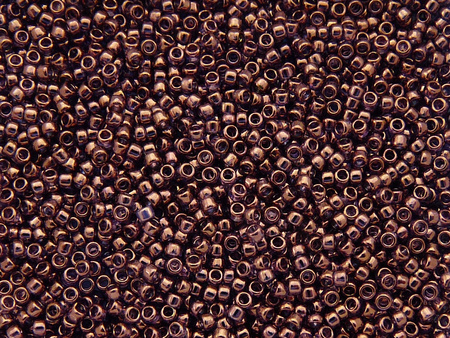 TOHO™ / Round 15/0 / Gold-Lustered / Amethyst / 10g / ~1400szt