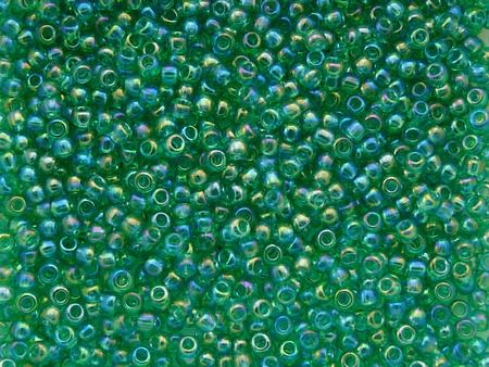 TOHO™ / Round 8/0 / Transparent-Rainbow / Dark Peridot / 10g / ~410szt