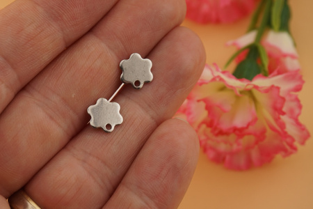 Sztyfty kwiatki / stal chirurgiczna / 10mm / srebrny / 2szt