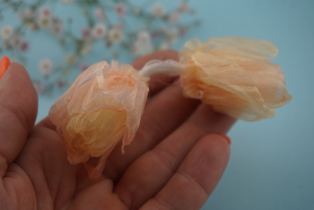 Kwiatek ozdobny / organza / łososiowy / ok 35mm / zestaw 2szt
