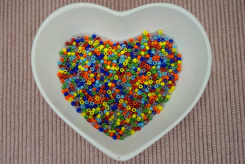 Miyuki / Delica 11/0 / OPAQUE RAINBOW / DB-MIX37 / 5g