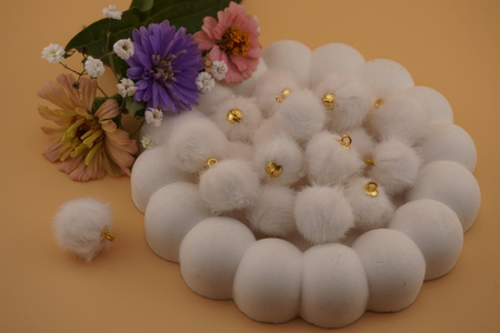 Pomponik / zawieszka / 18mm / biały /1szt