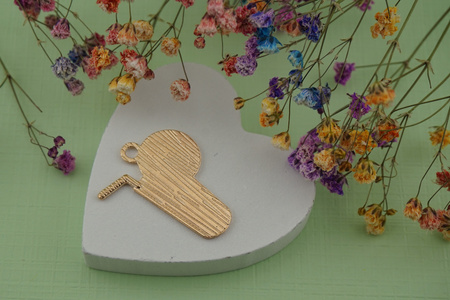 Lemoniada / zawieszka / 26x15mm / metal / złoty / 1szt