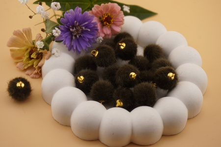 Pomponik / zawieszka / 15mm / czekoladowy /1szt