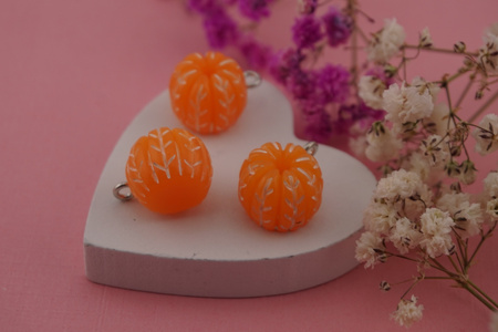 Mandarynka / zawieszka / żywica / 10mm / pomarańczowy / 1szt