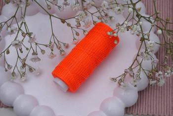 Sznurek do makramy woskowany / poliester / 0.45mm / pomarańczowy neon 835 / szpulka 40m