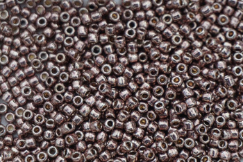 TOHO™ / Round / 11/0 / PermaFinish / Galvanized Mauve / 10g / ~1100szt