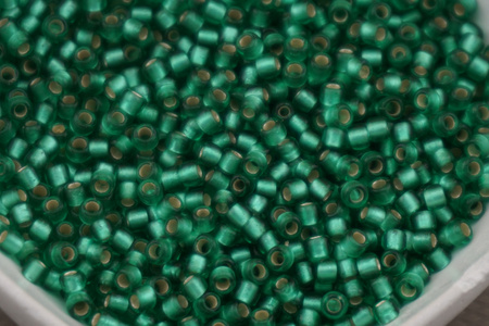 TOHO™ / Round / 8/0 / Silver-Lined Frosted Dk Peridot / 10g