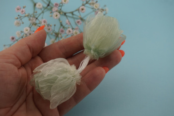 Kwiatek ozdobny / organza / seledynowy / ok 35mm / zestaw 2szt