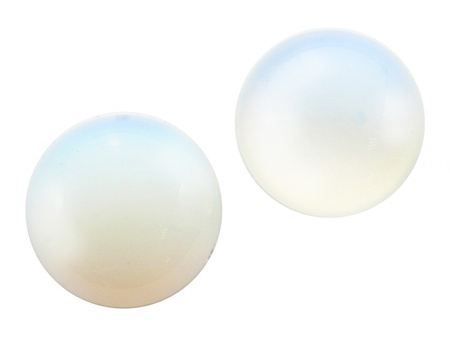 Opal / kaboszon / okrągły / 20x20x6mm / 1szt