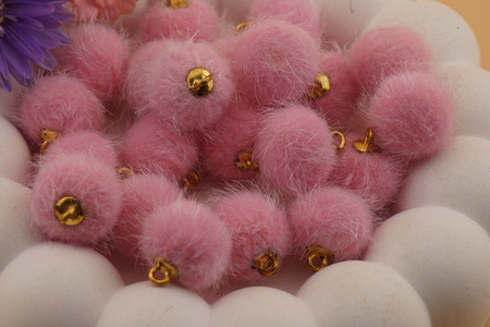 Pomponik / zawieszka / 15mm / różowy /1szt