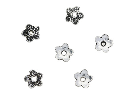 Kwiatki / nakładki na koraliki / 7x7x1.5mm / srebrny / otwór 2mm / 20szt