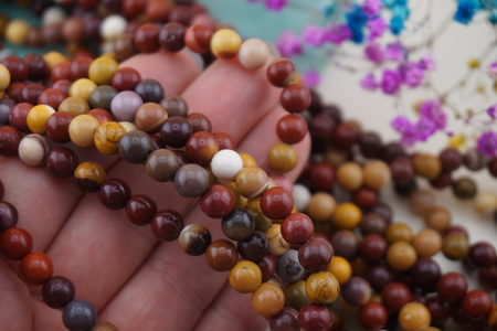 Mokait / kula / 6mm / sznur około 60szt