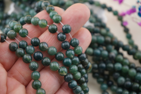 Agat mszysty / kula / 6mm / sznur / około 60szt