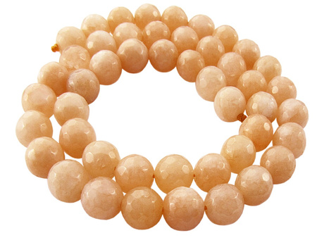 Agat barwiony, kula fasetowana 7-8mm / kolor pastelowy morelowy / otwór 1.6mm / 45szt / 1 sznur