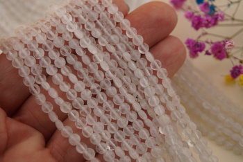 Kryształ Górski / pastylka fasetowana / 4mm / sznur / około 90szt