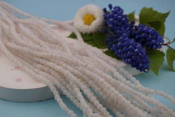 Agat trawiony / kula / 4mm / biały / około 90szt