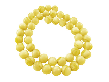Masa perłowa, kula 6-7mm / żółty / otwór 1mm / 1 sznur / 60szt