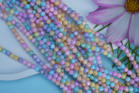 Muszla / sznur koralików / kula / 4mm / makaroniki / około 95szt