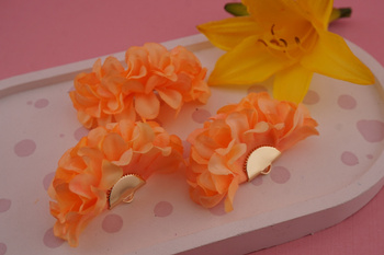 Kwiatek ozdobny / tkanina impregnowana, metal antyalergiczny/ pomarańczowy / ok 50x25mm / 1szt