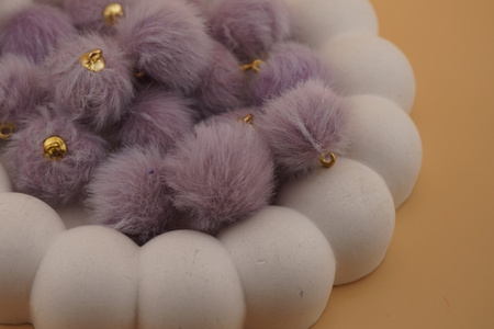 Pomponik / zawieszka / 18mm / liliowyy /1szt