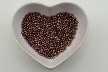 TOHO™ / Round / 11/0 / Gilded Marble White/ 10g